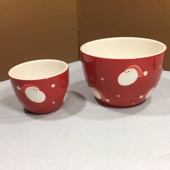 Two Festive Santa Bowls - Picture 1 of 6